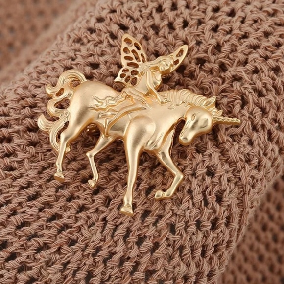 Fanciful Fairy Unicorn pendant brooch Sprite pixie elf Imp faerie faery Pegasus - Picture 3 of 13